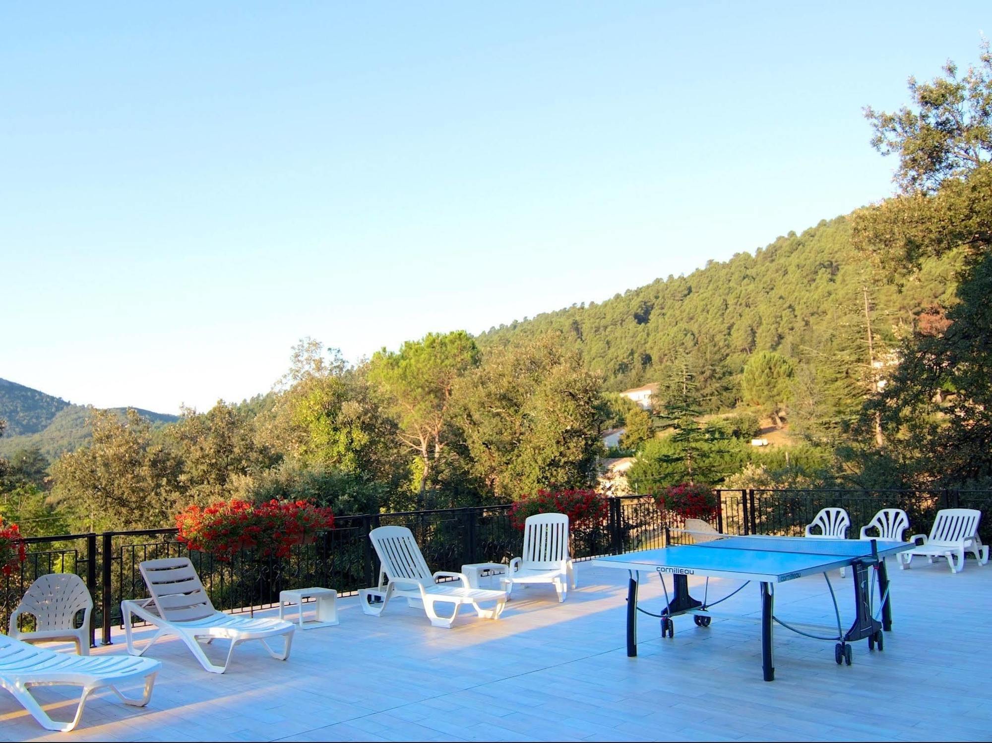 Logis Hotel La Porte des Cévennes Anduze Exterior foto